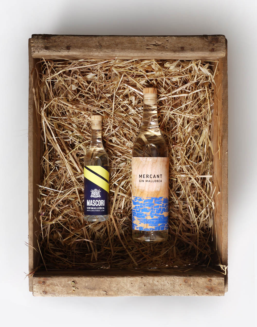 oligin-glügin-boar-gin-le-tribute-gin-knut-hansen-spanish-cinnamon-gin-bottle-shop-liqueurs-handcraft-vintage