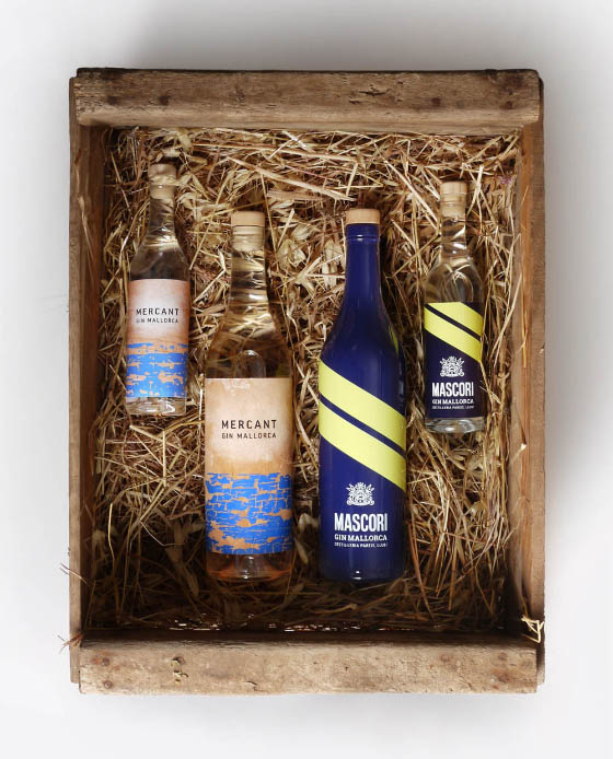 gin-gift-set-gin-gift-box-kit-premium-gins-handcraft-products-bottles-liquor-shop-originale-handwerker-geschenke