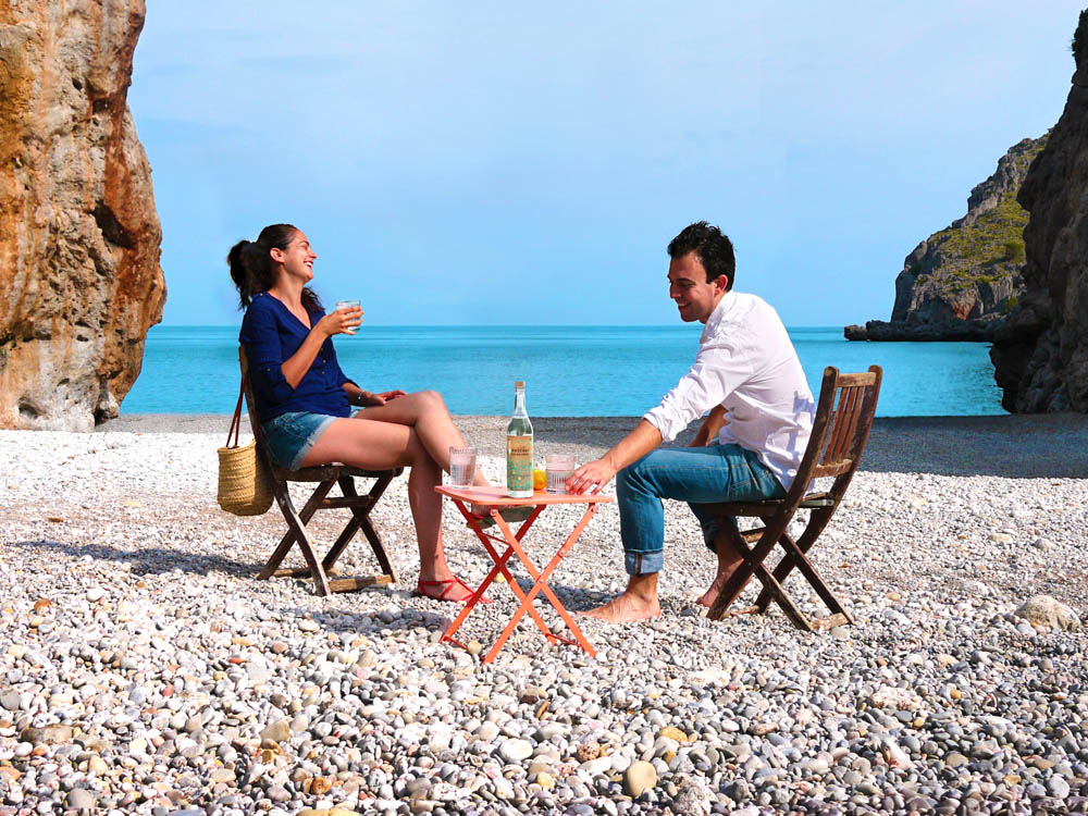gin-mallorca-ginebra-mascori-pareis-distillery-menorca-gin-mare-citrus-gin-fruity-floral